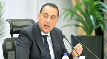 رئيس الوزراء يستعرض تقريرًا يوثق 500 إصلاح لتعزيز دور القطاع الخاص في مصر