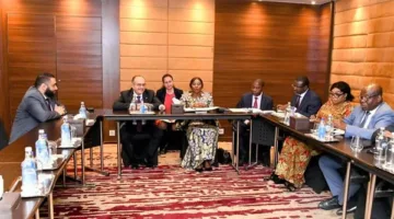 رئيس شركة المقاولون العرب يلتقي رئيسة مجلس الشيوخ الإيفوارية لبحث سبل التعاون المشترك