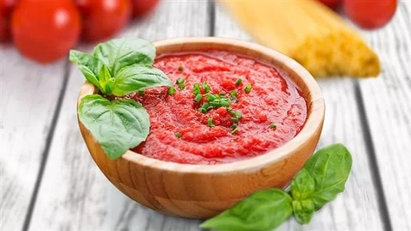 سحب نوع صلصة شائع في المملكة المتحدة لاحتوائه على شظايا الزجاج