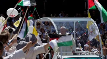 سيارة البابا فرنسيس تتصدر التريند بعد وفاته بسبب غزة.. ما القصة؟