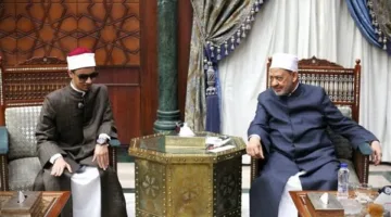 شيخ الأزهر خلال استقبال والدة الطالب الأزهري محمد أحمد حسن وأبنائها: أم مثالية قدمت نموذجًا في التضحية