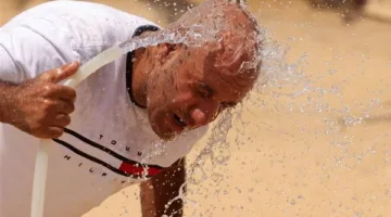 طرق الوقاية من ضربة الشمس في الصيف.. لا تغفل هذا الفيتامين الهام