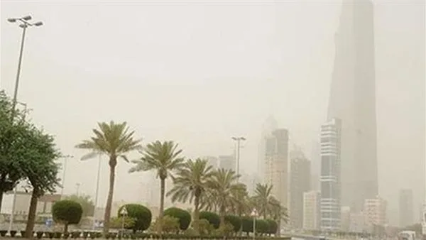 طقس حار مع رياح مثيرة للغبار وبحر معتدل الموج في الكويت اليوم طقس حار مع رياح مثيرة للغبار وبحر معتدل الموج في الكويت اليوم