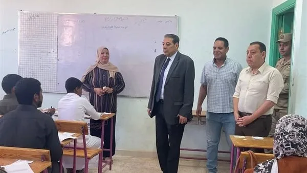 طلاب الثانوي الفني بجنوب سيناء يؤدون امتحانات نهاية العام في المحاسبة المالية والسكرتارية بالإنجليزية والرسم الفني وفيزياء عامة طلاب الثانوي الفني بجنوب سيناء يؤدون امتحانات نهاية العام في المحاسبة المالية والسكرتارية بالإنجليزية والرسم الفني وفيزياء عامة