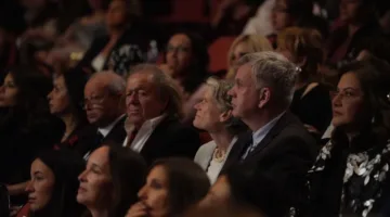 عائدها يخصص للهلال الأحمر المصري.. وزيرة التضامن تشهد أمسية موسيقية بدار الأوبرا | صور