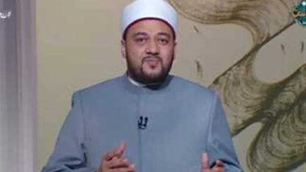 عالم أزهري: اللي يقول أنا بشتغل على قد فلوس صاحب العمل معدوم الضمير