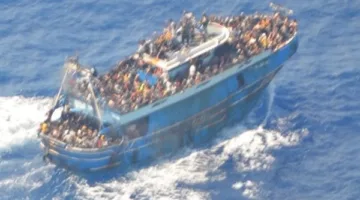 على متنها 29 شخصًا.. إحباط محاولة سفينة هجرة غير شرعية بميناء شرق التفريعة ببورسعيد | أسماء