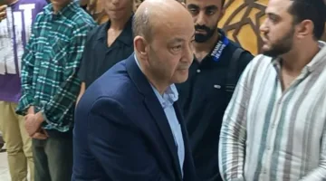 عمرو أديب وعمرو عرفة وأشرف زكي يقدمون واجب العزاء في حماة المنتج محمد السبكي