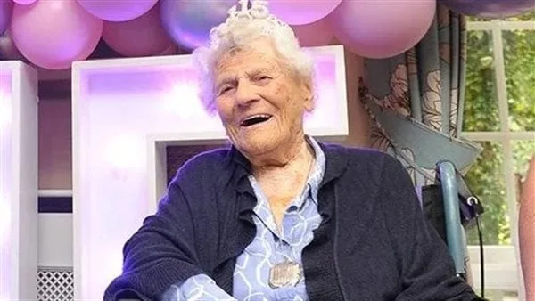 عن عمر يناهز 115 عاما.. أكبر معمرة في العالم بريطانية