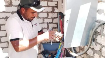 فصل الكهرباء عن 8 قرى في قنا لمدة 3 ساعات غدًا