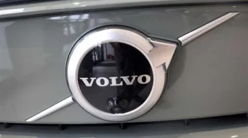 فولفو تخفض 5% من الوظائف في مصنعها بولاية كارولينا الجنوبية بسبب الرسوم الجمركية