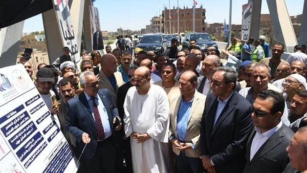 لتيسير الحركة المرورية.. محافظ قنا ورئيس الجهاز المركزي للتعمير يفتتحان كوبري فرشوط العلوي لتيسير الحركة المرورية.. محافظ قنا ورئيس الجهاز المركزي للتعمير يفتتحان كوبري فرشوط العلوي