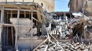 محافظ الأقصر يشرف على إزالة فورية لبناء مخالف جنوب المدينة