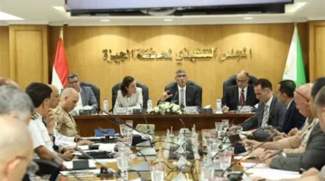 محافظ الجيزة: استمرار إقامة أسواق اليوم الواحد ولا تهاون في مخالفات البناء