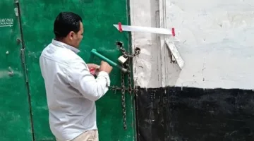 محافظة القاهرة: غلق وتشميع مخزن مخالف بقطعة أرض في مدينة نصر| صور