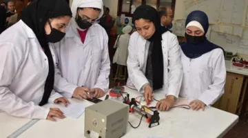 مدارس المتفوقين تستأنف امتحانات العملي لطلاب المرحلة الثانوية