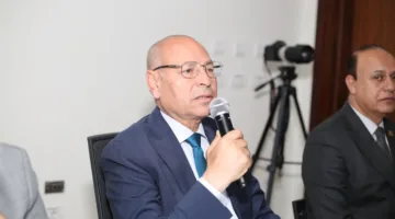 منح محمد كمال زمالة كلية الدفاع الوطني عن رسالة دور الإعلام في مواجهة الفكر المتطرف