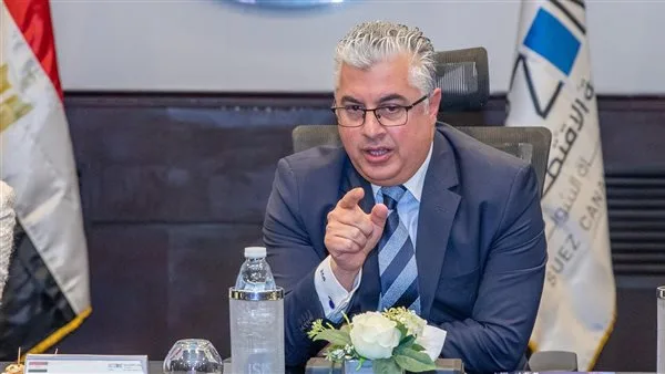 موانئ أبوظبي ستسدد 15% سنويًا من الإيراد للحكومة مقابل حق انتفاع المنطقة اللوجستية بقناة السويس