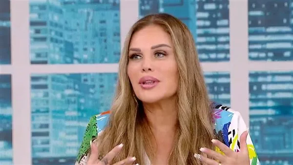 نيكول سابا: لو رجع بيا الزمن مش هدخل الفن والست الضعيفة مبتقومش بيت.. والأمان شغل وفلوس نيكول سابا: لو رجع بيا الزمن مش هدخل الفن والست الضعيفة مبتقومش بيت.. والأمان شغل وفلوس