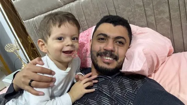 هتنام النهاردة بعيد عني.. أب ينعى ابنه بكلمات مؤثرة بعد وفاته ووالدته في انفجار خط غاز أكتوبر