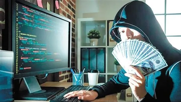 هددوه بفيديو مخل.. إحالة عصابة للمحاكمة استدرجت محاسبا عبر تطبيق تعارف للرجال بالجيزة