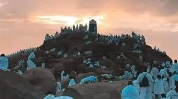 هل يجوز وضع مكياج خفيف خلال الحج؟.. أمينة الفتوى تجيب