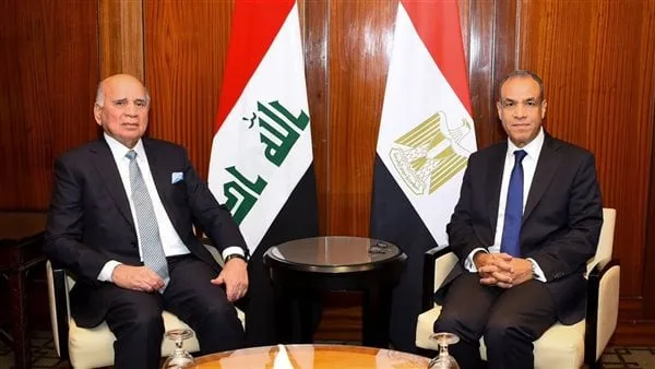 وزير الخارجية يناقش مع نظيره العراقي تعزيز التعاون في الربط الكهربائي ودعم السياحة