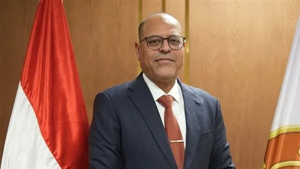 وزير العمل: توقيع اتفاقية بقيمة 10 ملايين جنيه لتدريب العمال بالاتفاق مع الشركات الكبرى وزير العمل: توقيع اتفاقية بقيمة 10 ملايين جنيه لتدريب العمال بالاتفاق مع الشركات الكبرى