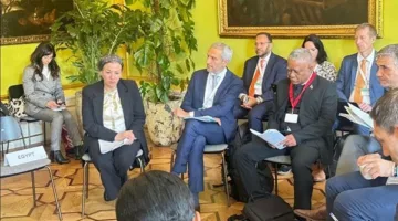 وزيرة البيئة تشارك فى جلسة حول مسارات انتقالية عادلة لتحقيق أهداف اتفاق باريس