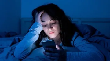 يزيد الإصابة بـ التعرق الليلي.. خطورة استخدام الميلاتون الصناعي